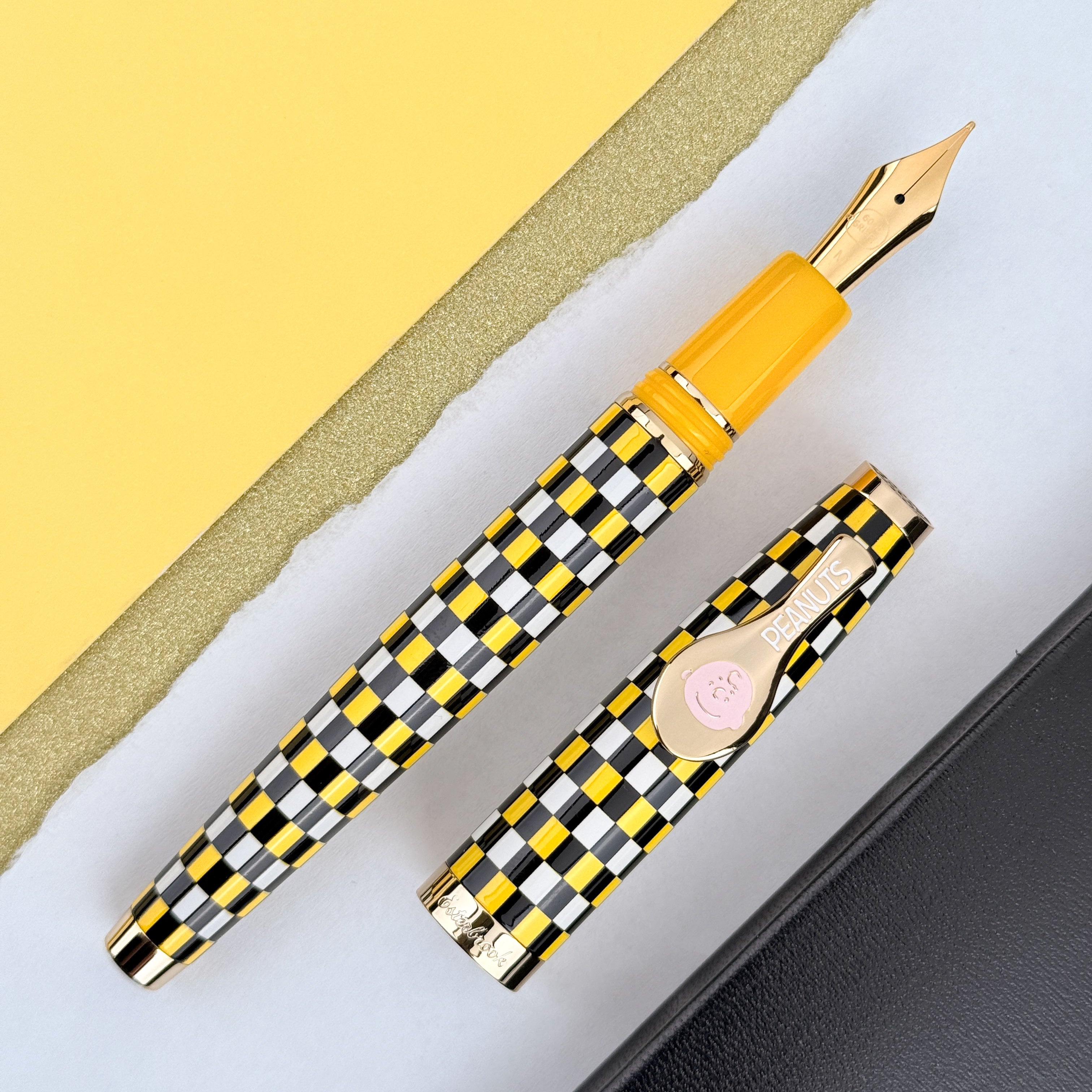 Esterbrook x Peanuts Fountain Pen - Charlie Brown - 75th