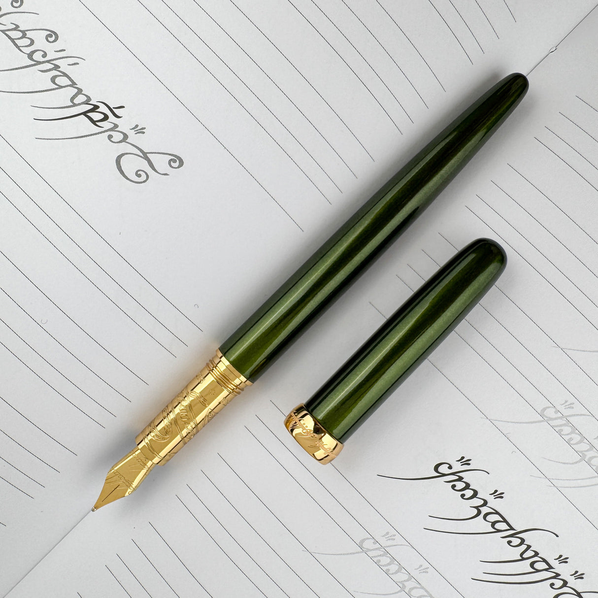 Ferris Wheel Press x Lord of The Rings Fountain Pen Set - Ringbearer (Special Edition)