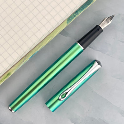 Diplomat Traveller Fountain Pen - Funky  Green