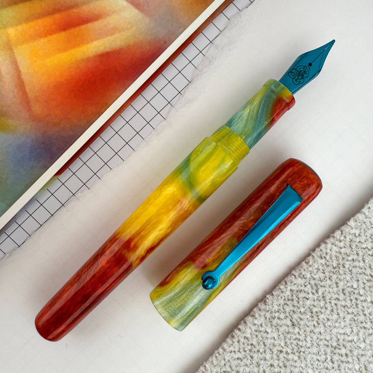 Hinze Pen Company Fountain Pen - Chameleon