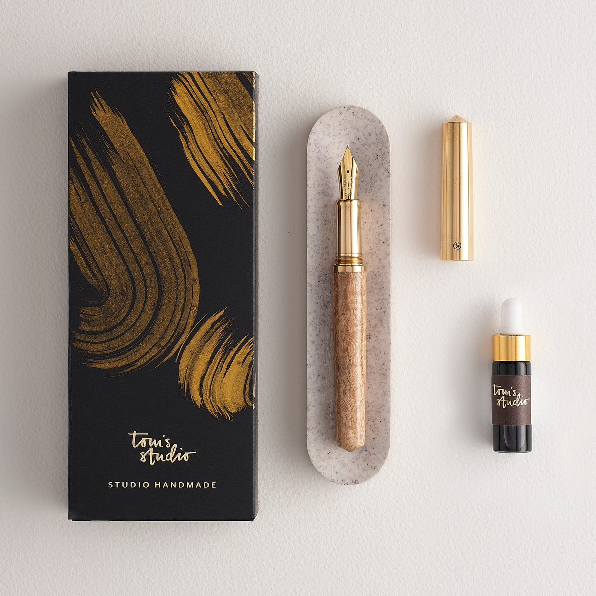 Tom's Studio Studio Handmade Fountain Pen - Ash