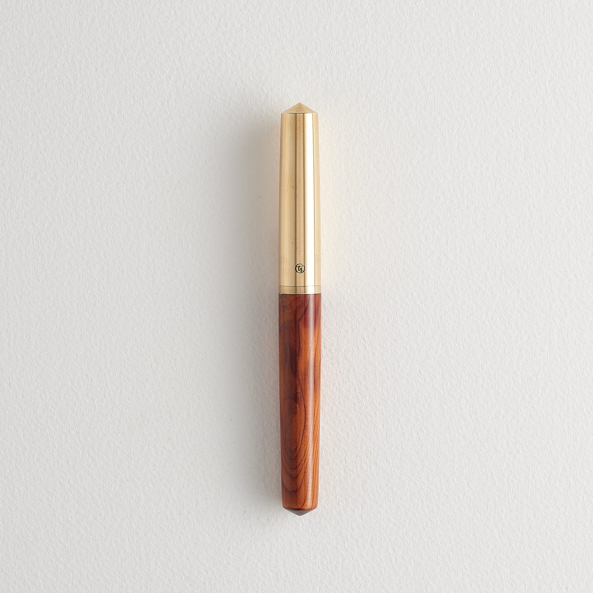 Tom's Studio Studio Handmade Fountain Pen - Yew