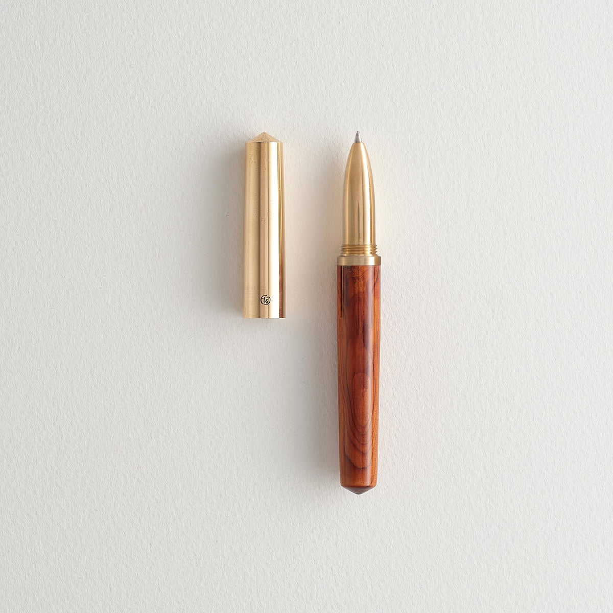Tom's Studio Studio Handmade Fountain Pen - Yew