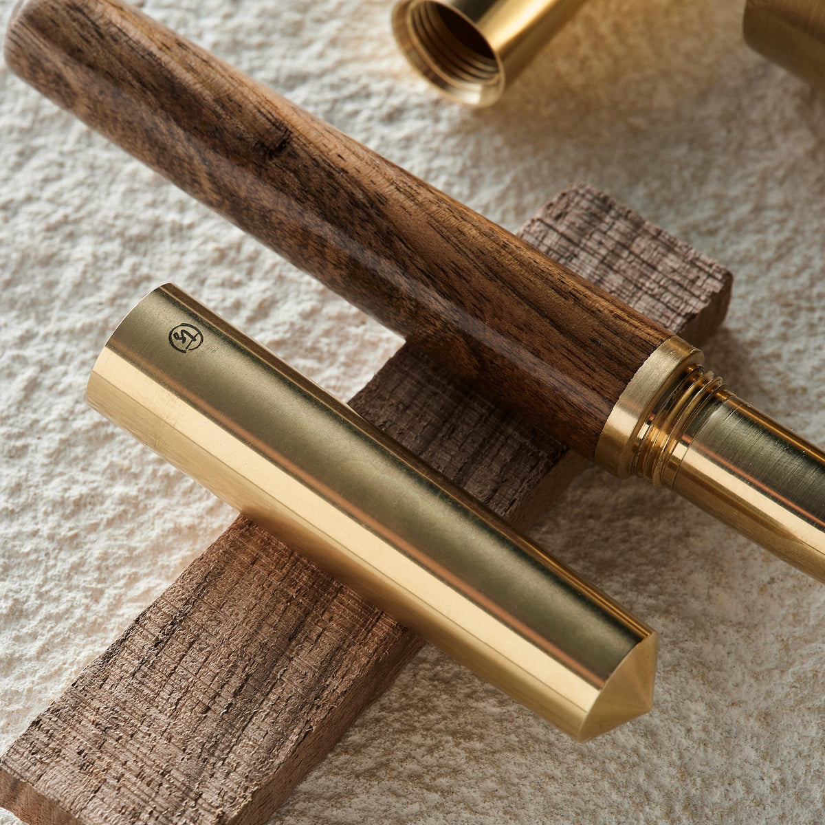 Tom's Studio Studio Handmade Fountain Pen - Walnut