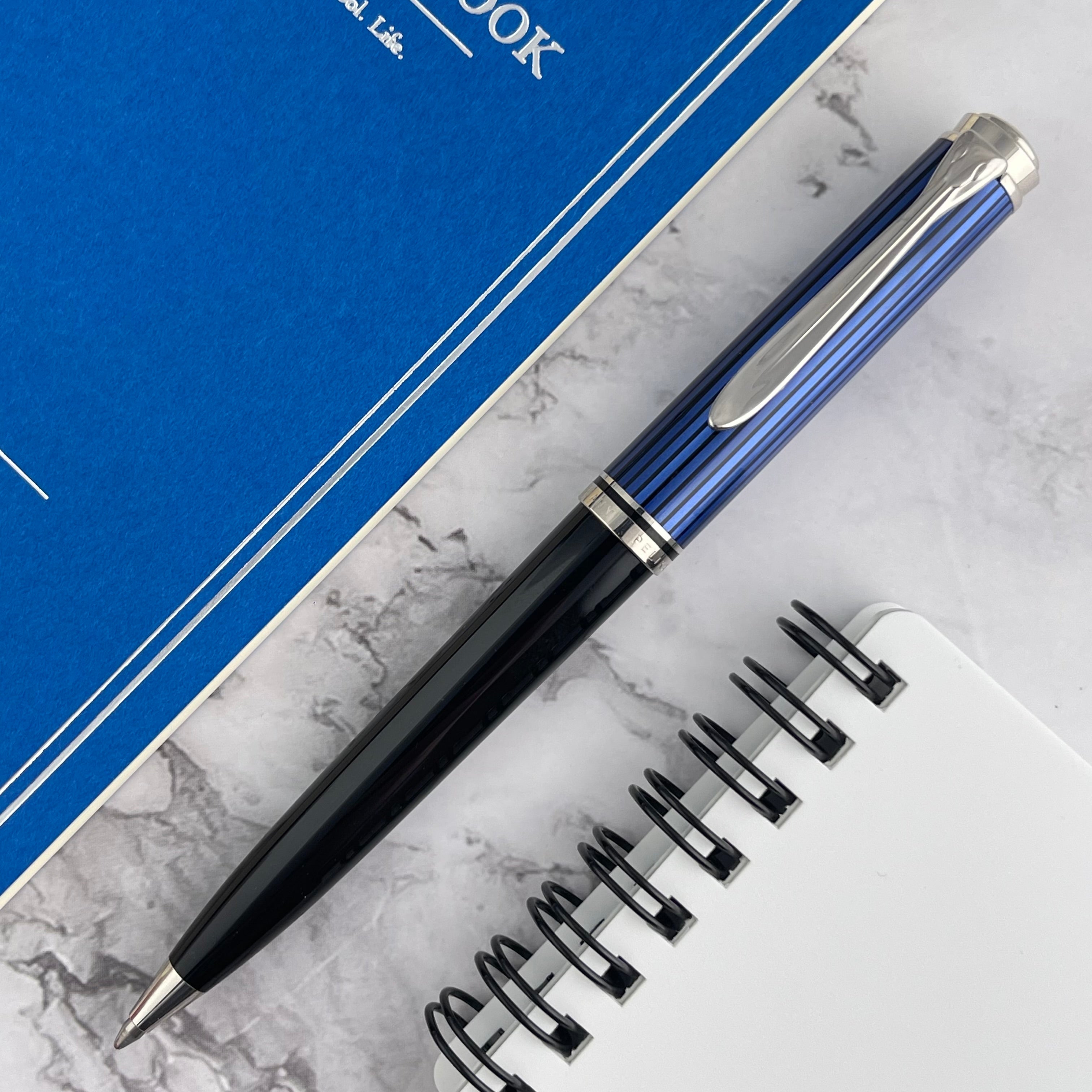 Pelikan Souveran K805 Ballpoint Pen - Blue – Atlas Stationers