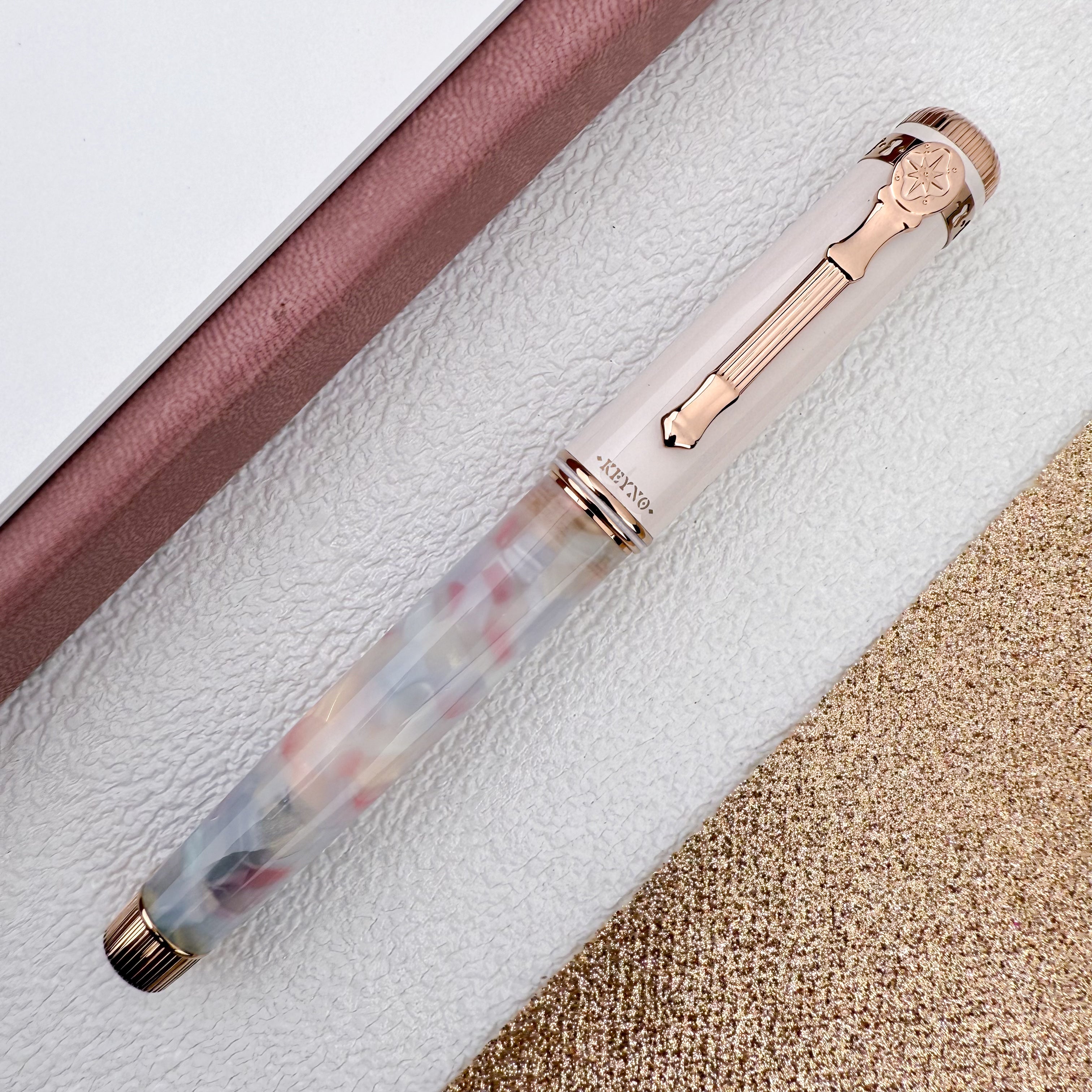 Dominant Industry Keyno Fountain Pen - No.014 Cherishment – Atlas