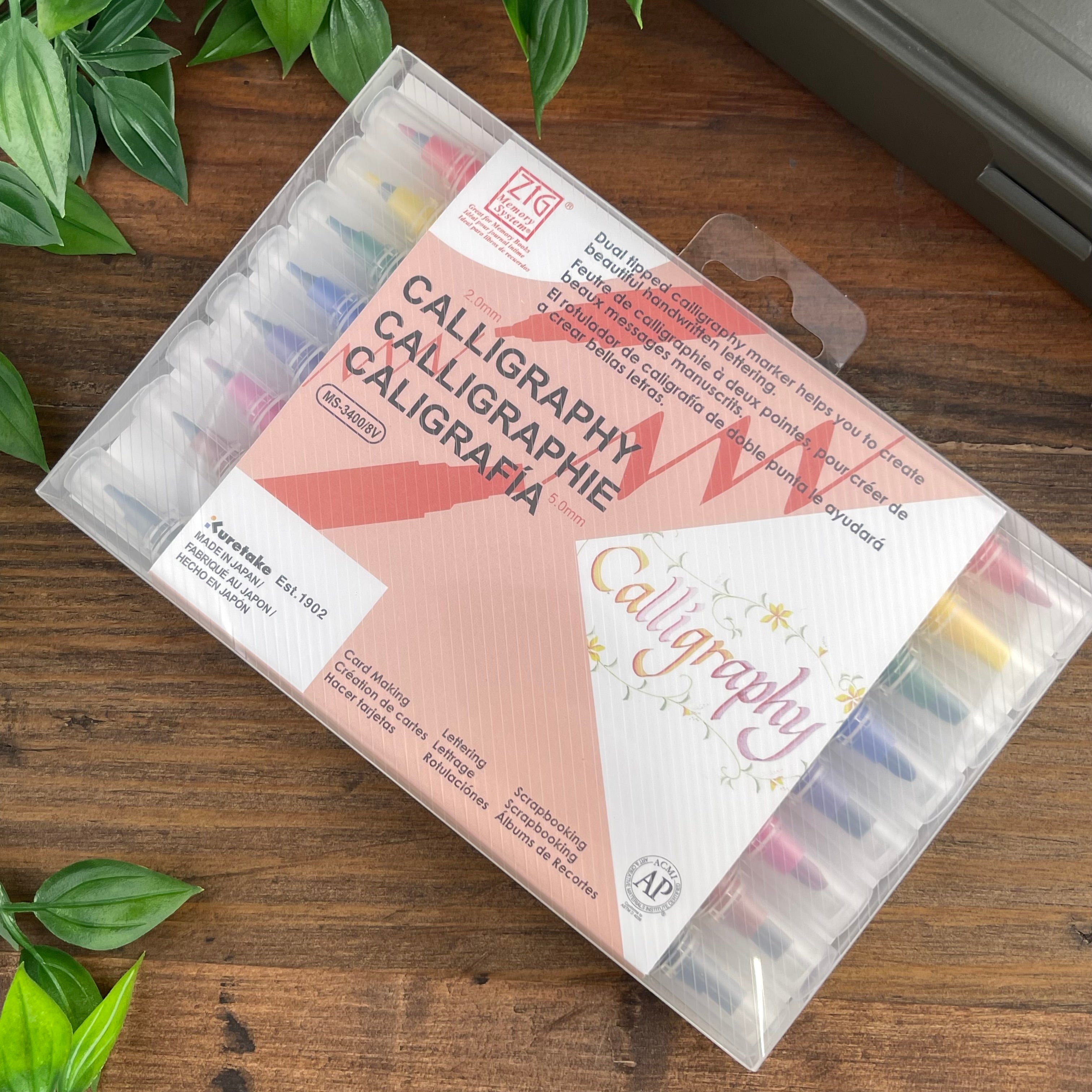 KureTake Zig Memory Calligraphy Markers (Set of 8) – Atlas Stationers