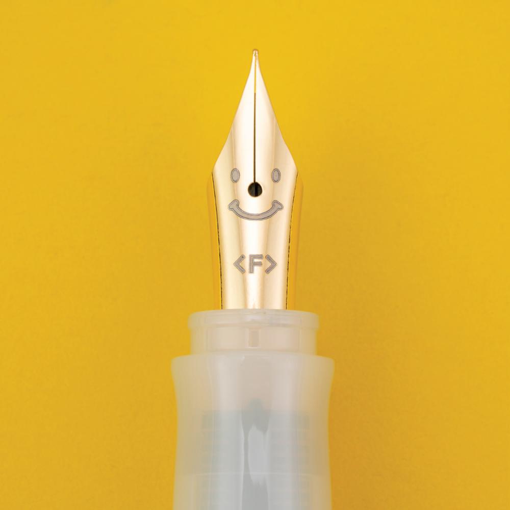 Pilot Kakuno Fountain Pen - Cumulus White – Atlas Stationers