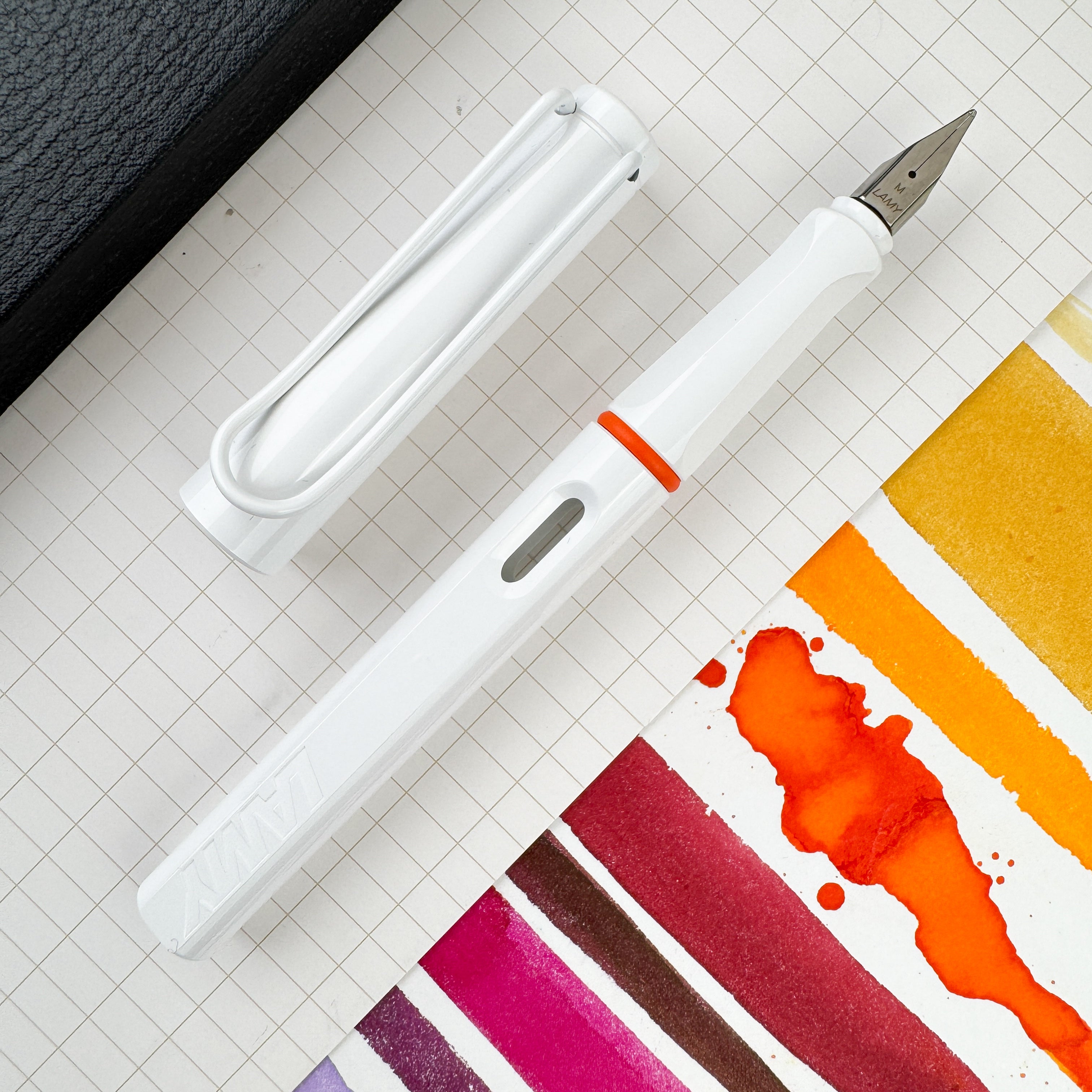 ↓↓LAMY 万年筆 サファリ　Safari オレンジ アクアマリン　ホワイト Lamy Safari Multi Ring Fountain Pen - White – Atlas Stationers