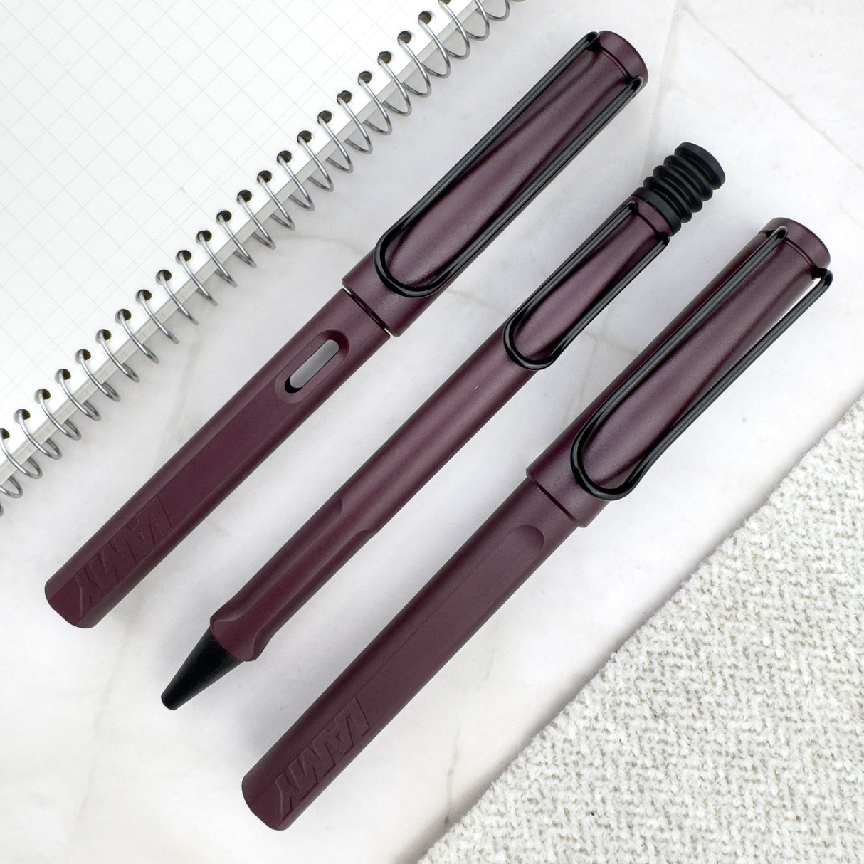 Lamy Safari Fountain Pen - Scarlet (Special Edition)