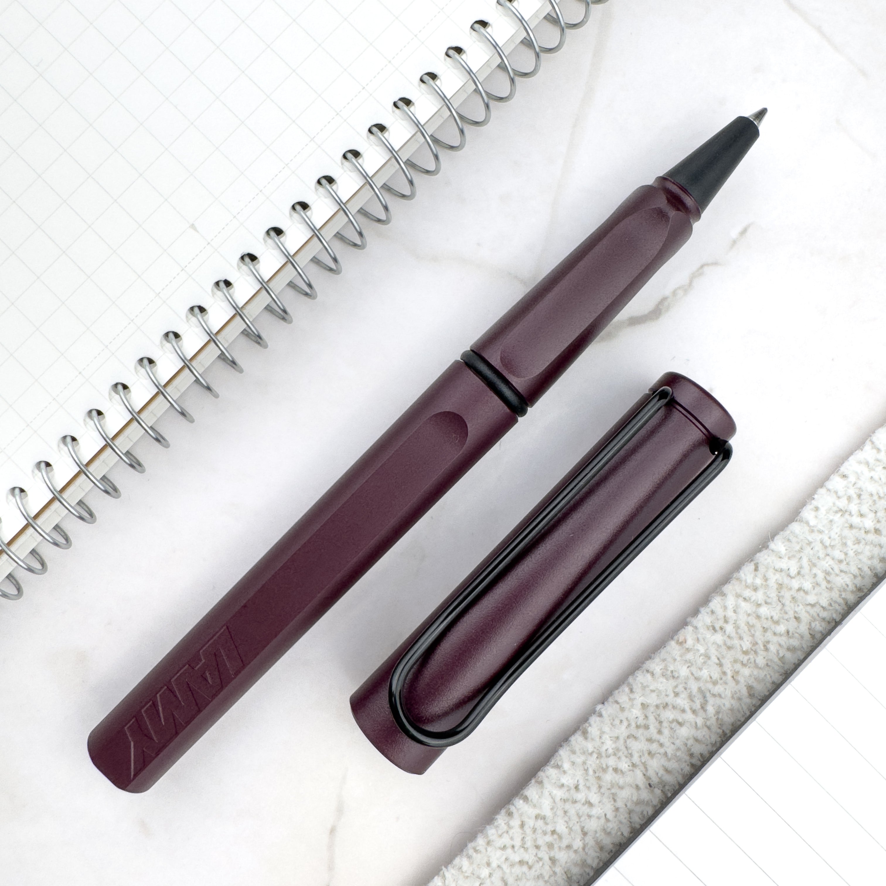 Lamy Safari Rollerball Pen - Scarlet (Special Edition) – Atlas