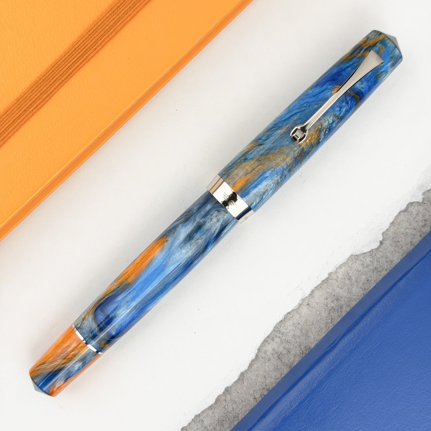 Leonardo Fantasie Momento Magico Fountain Pen - Ocean Sunrise (Limited Edition)