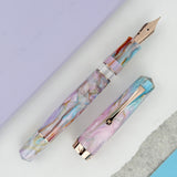 Leonardo Fantasie Momento Magico Fountain Pen - Primary Manipulation 4