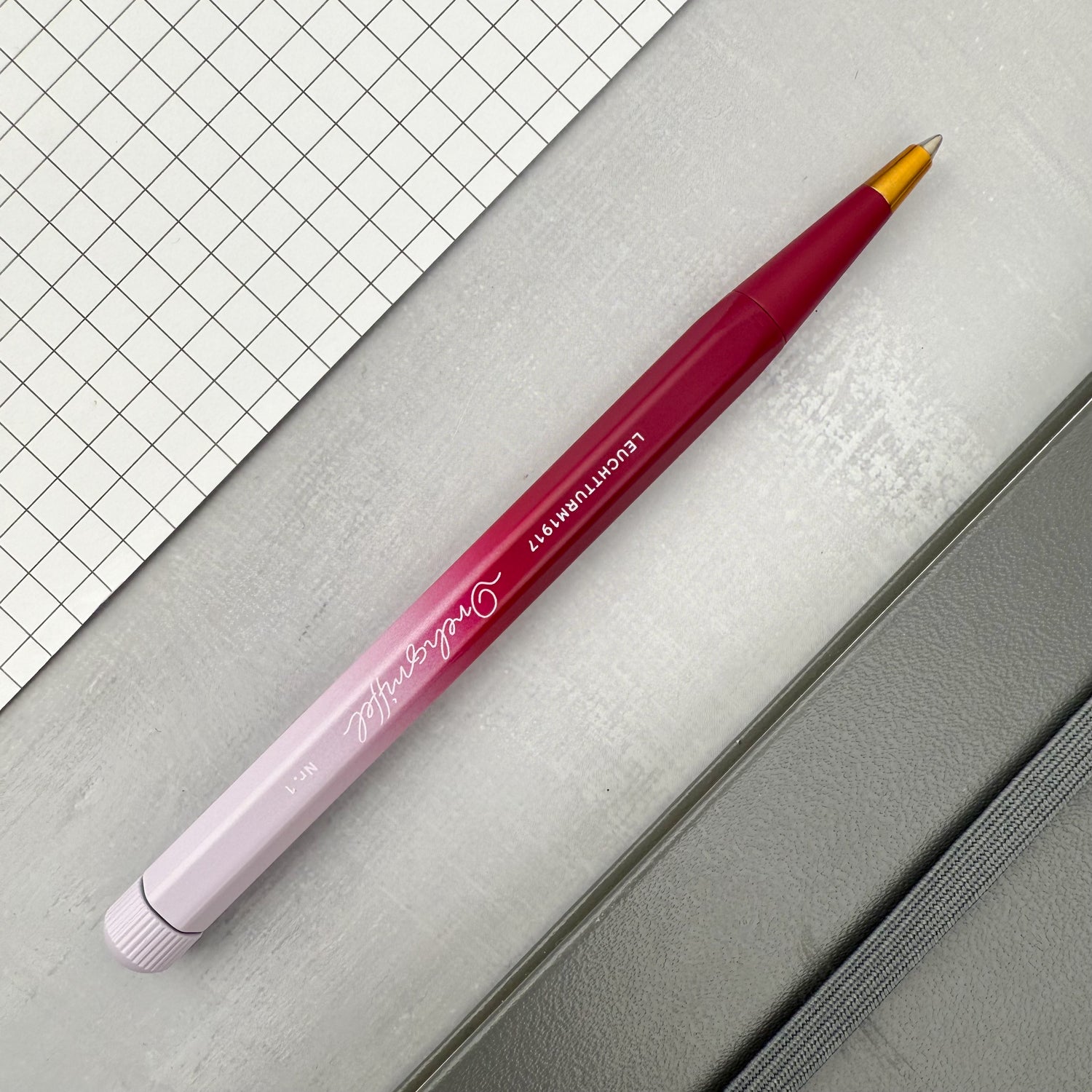 Leuchtturm Drehgriffel N. 1 Ballpoint Pen - Gradient Edition