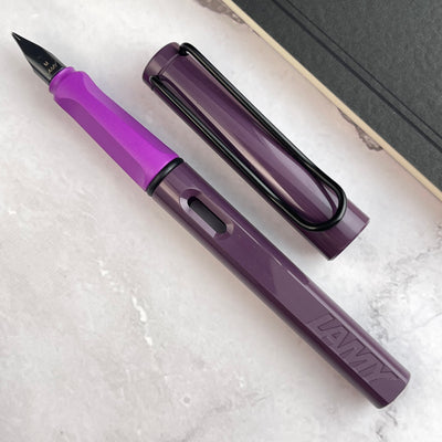 Lamy Safari Fountain Pen - Violet Blackberry (Special Edition)