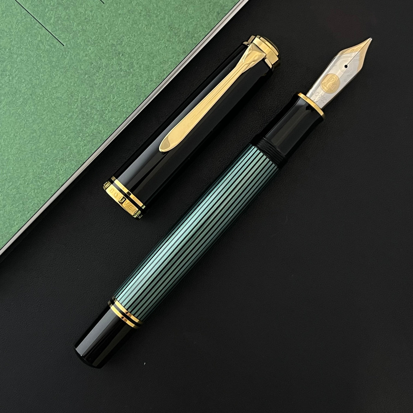 Pelikan Souveran M1000 Fountain Pen - Green