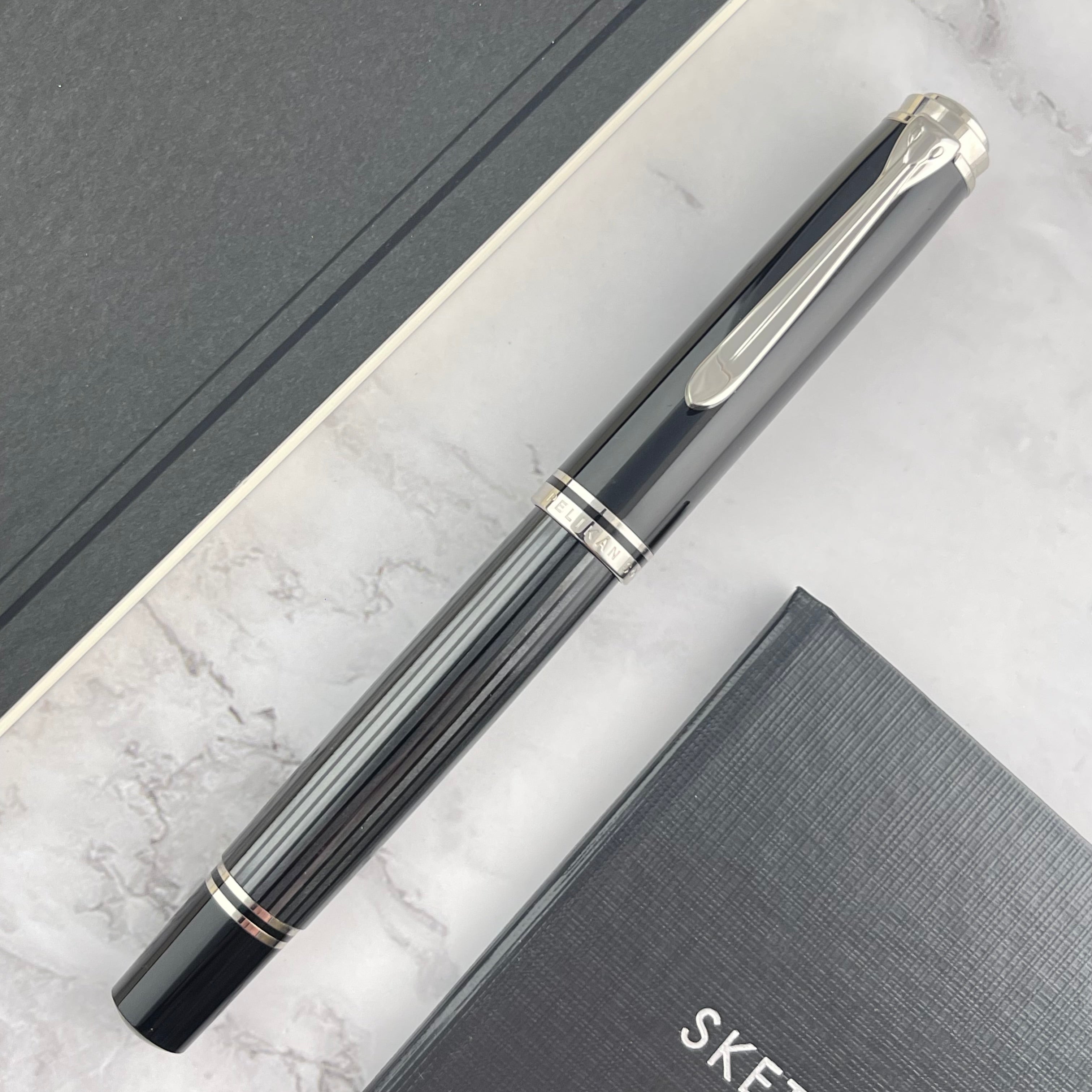 Pelikan Souveran R805 Rollerball Pen - Stresemann – Atlas Stationers