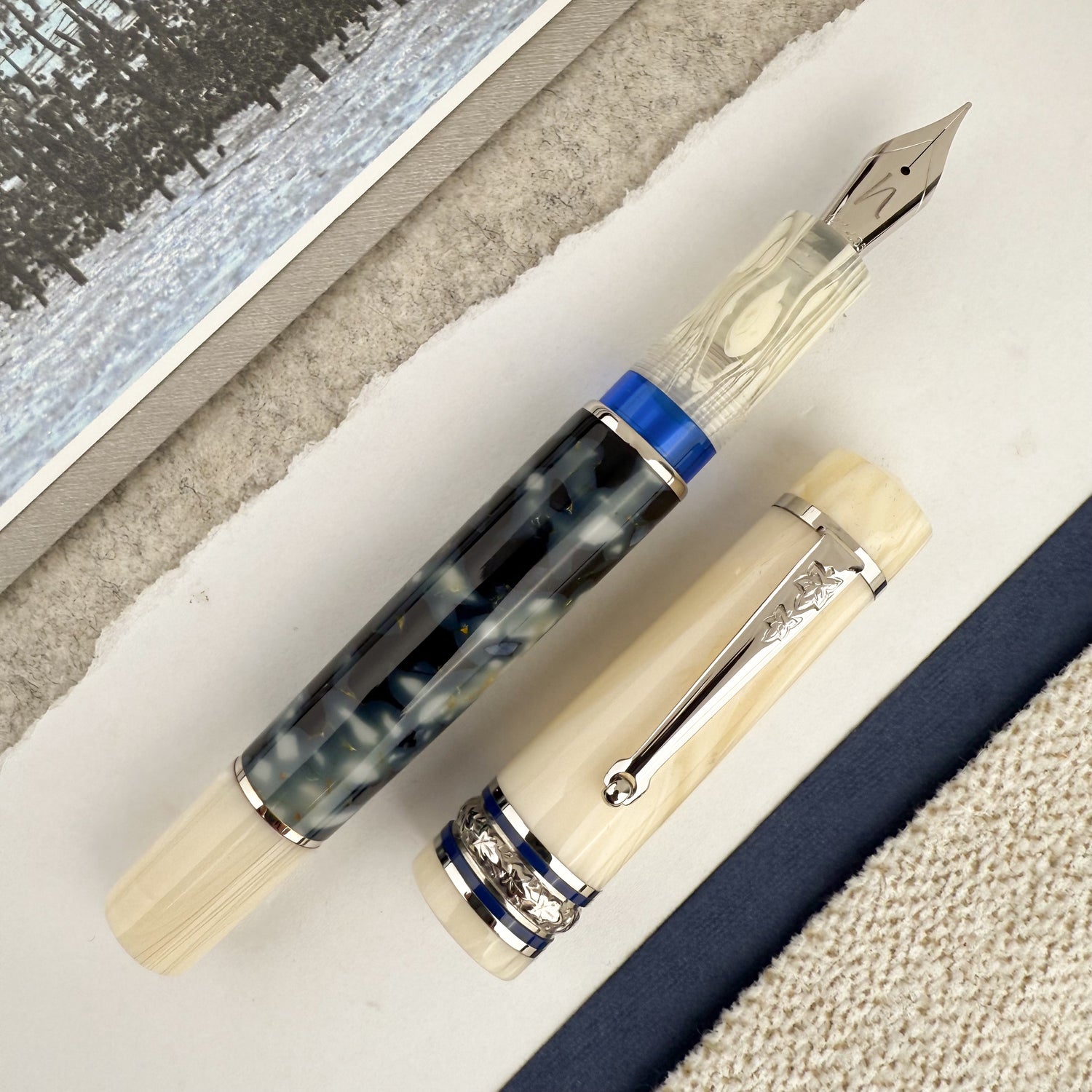 Maiora Nino Marino Signature The Ivy Ring Fountain Pen - Luna Caprese (Limited Edition)