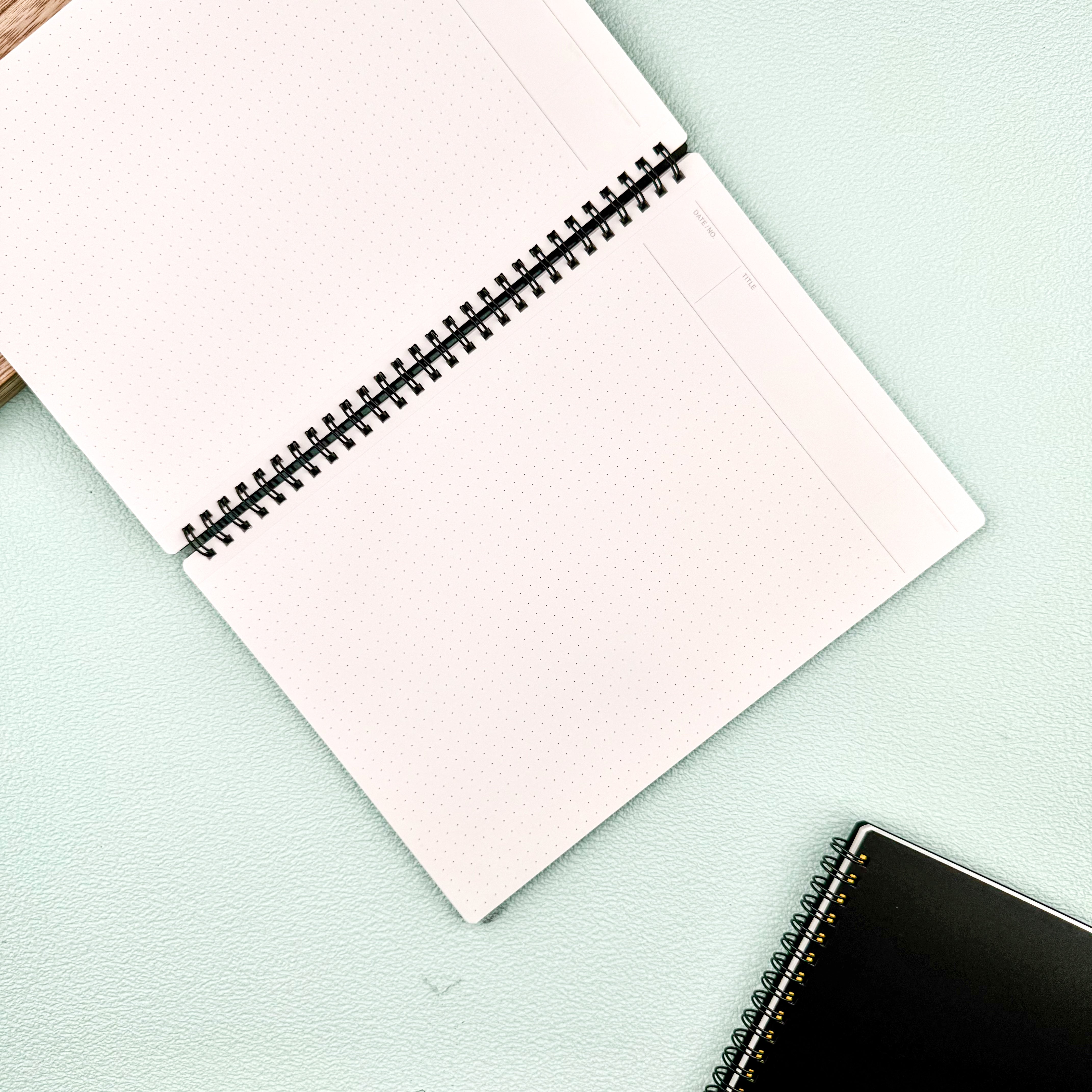 Maruman Mnemosyne Notebook - Dot - B5 – Atlas Stationers