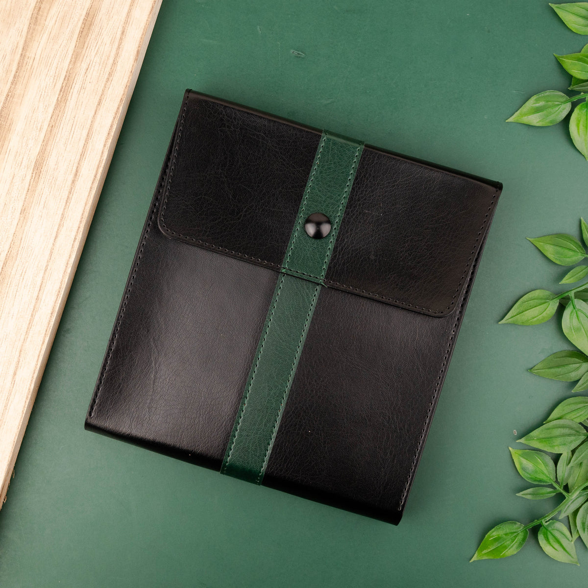 Monteverde Deluxe Collectors 6 Pen Case - Green/Black
