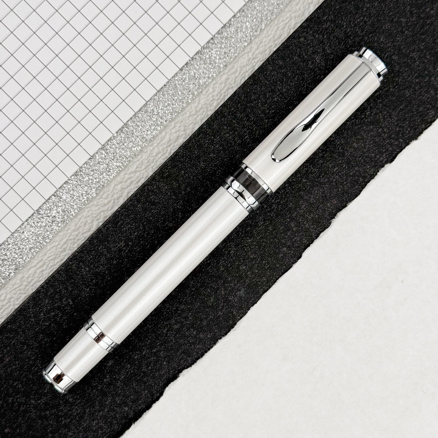 Monteverde Innova Fountain Pen - Cloud Dancer w/ Chrome (Special Edition)
