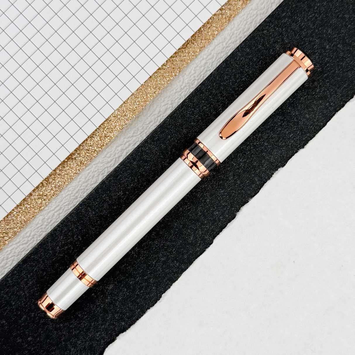 Monteverde Innova Fountain Pen - Cloud Dancer w/ Rosegold (Special Edition)