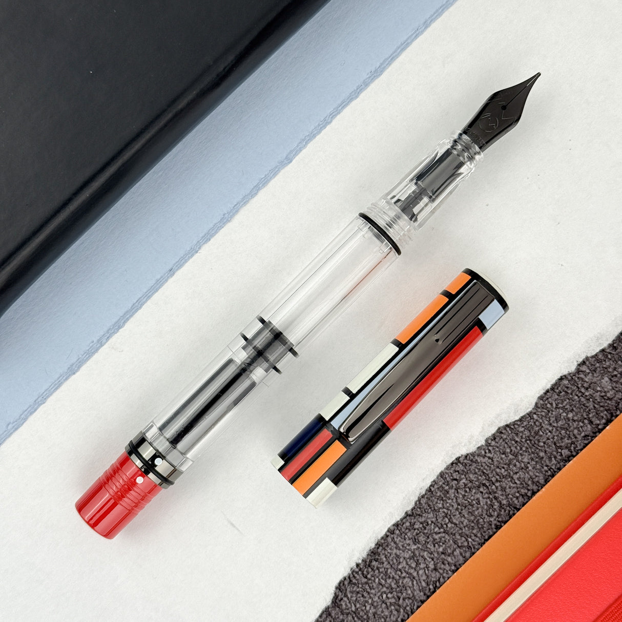 Monteverde MP1 Fountain Pen and Aluminum Pen Holder Set - Mondrian