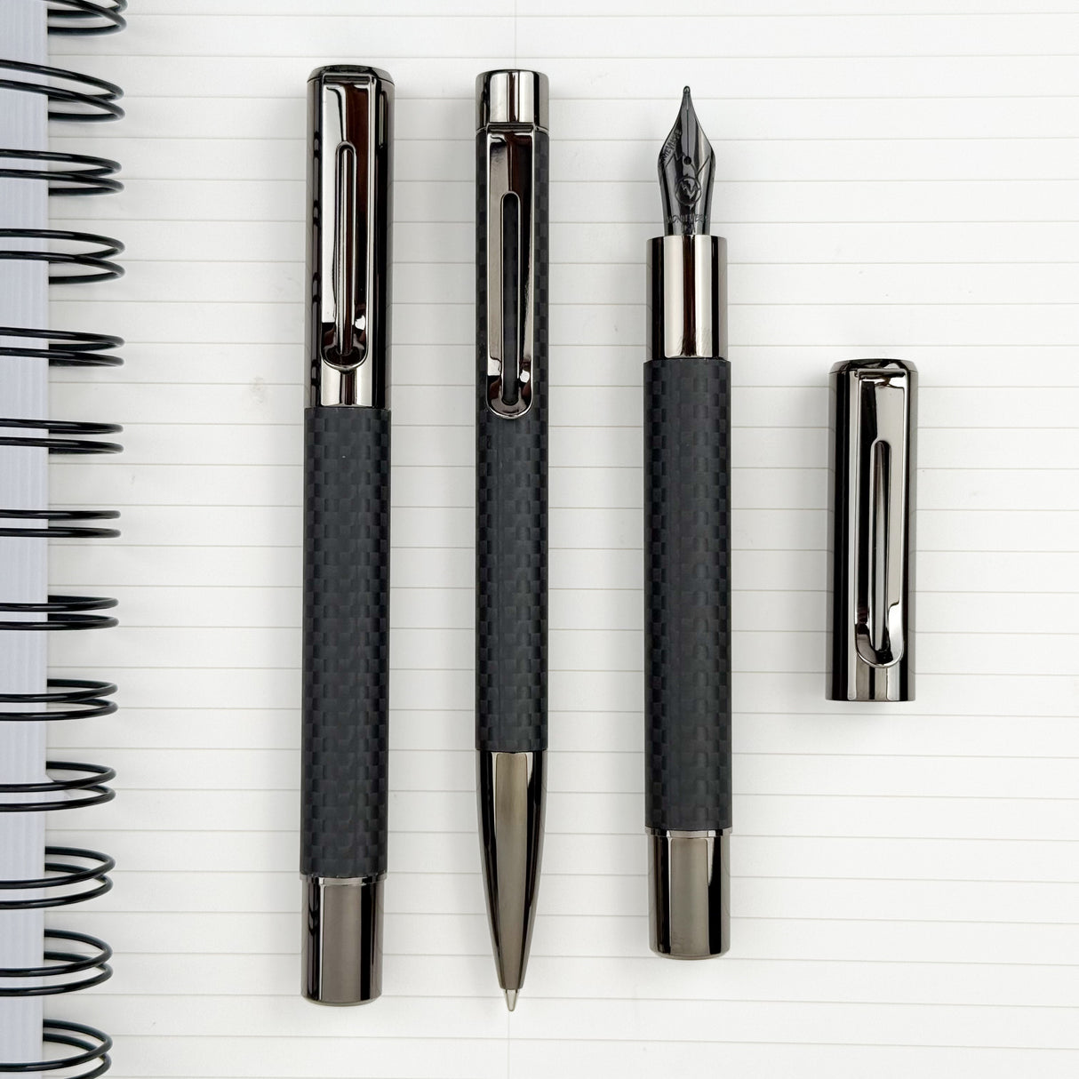 Monteverde Ritma Fountain Pen - Matte Carbon Fiber