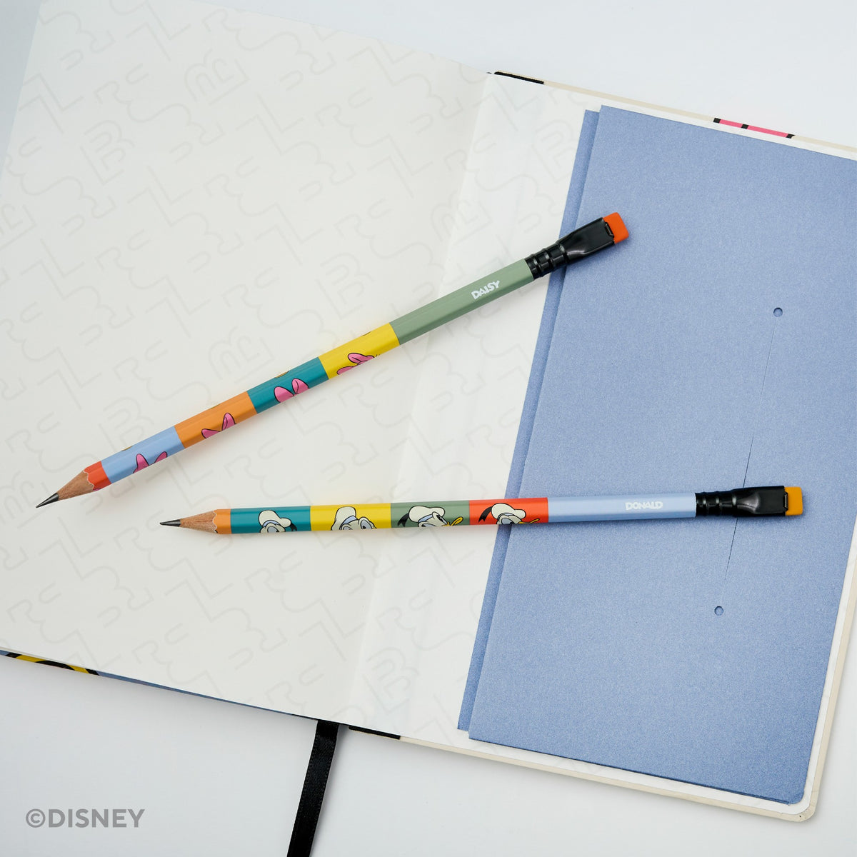 Blackwing x Disney Mickey and Friends - Donald and Daisy Gift Set