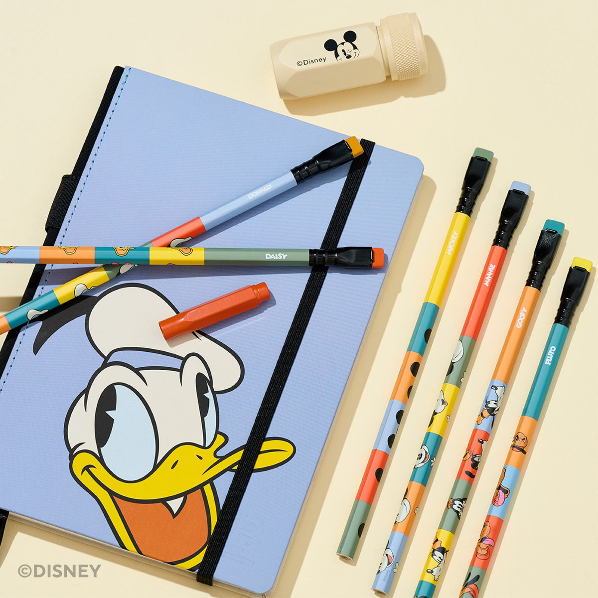 Blackwing x Disney Mickey and Friends - Donald and Daisy Gift Set