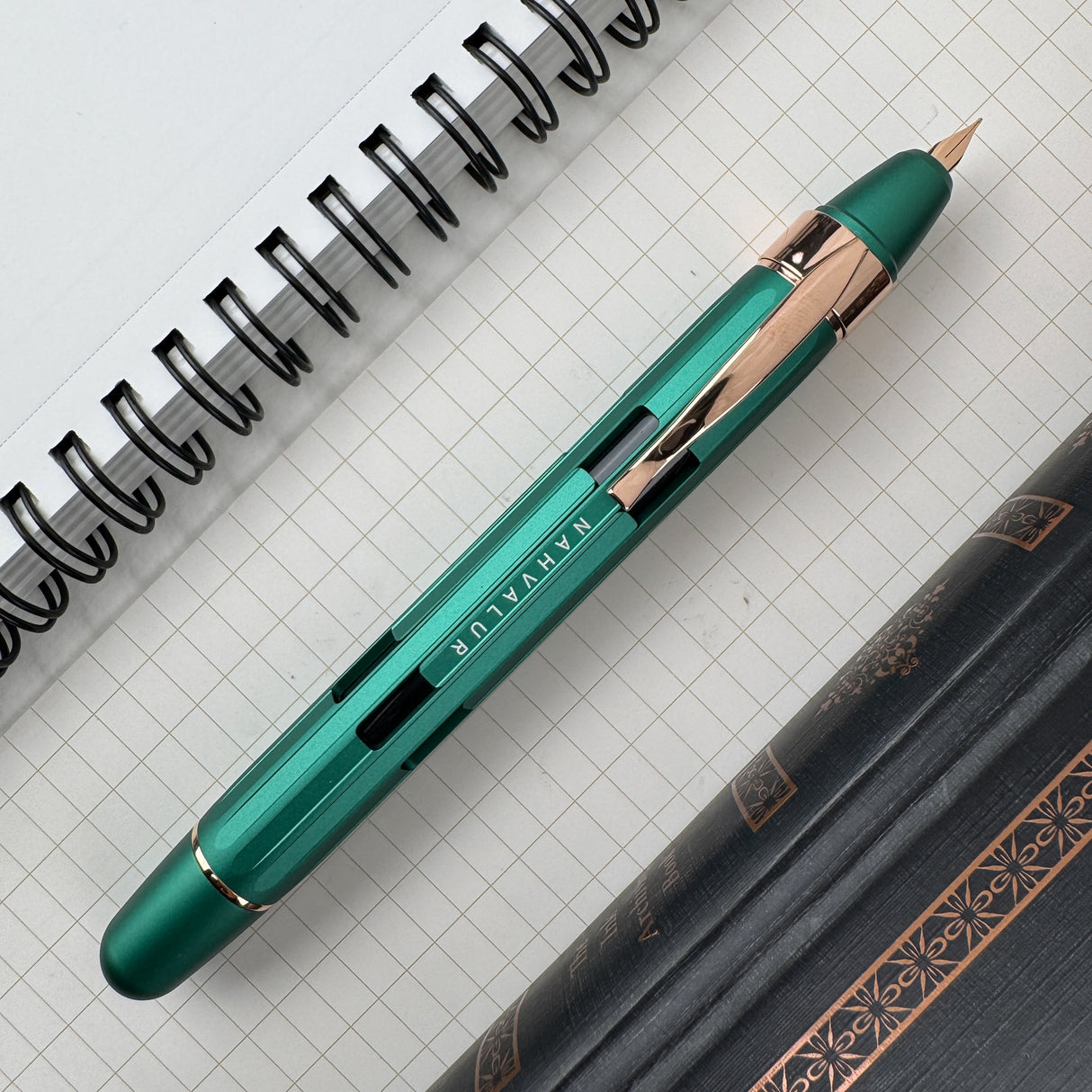 Nahvalur Eclipse Fountain Pen - Emerald