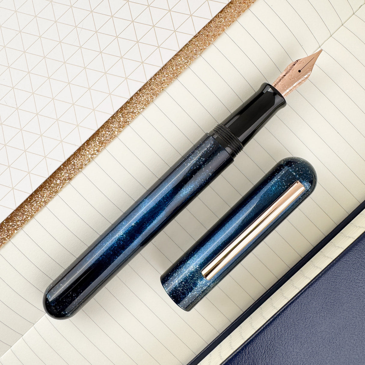 IKKAKU by Nahvalur Fountain Pen - Blue Moon