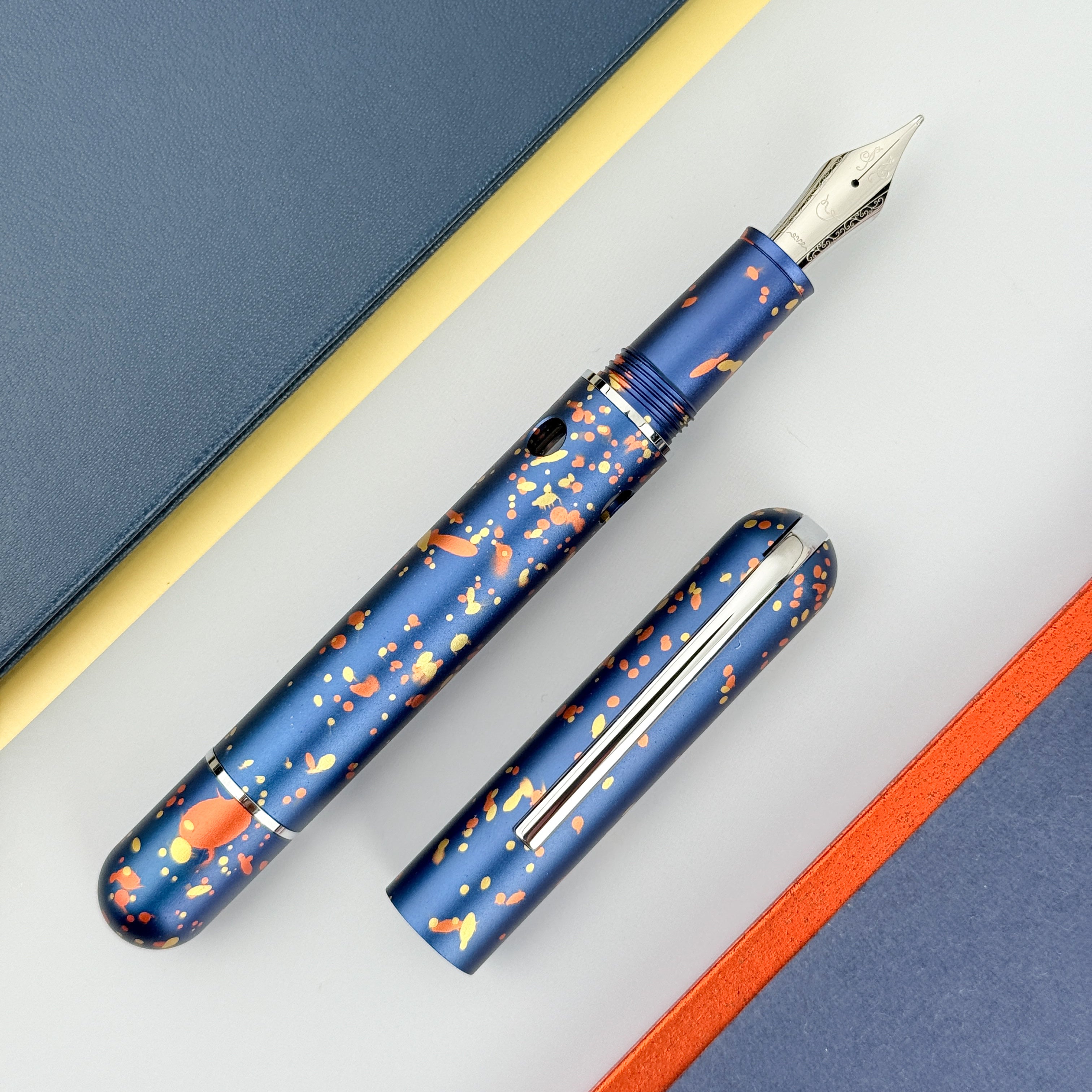 Nahvalur (Narwhal) Nautilus Fountain Pen - Fireworks – Atlas