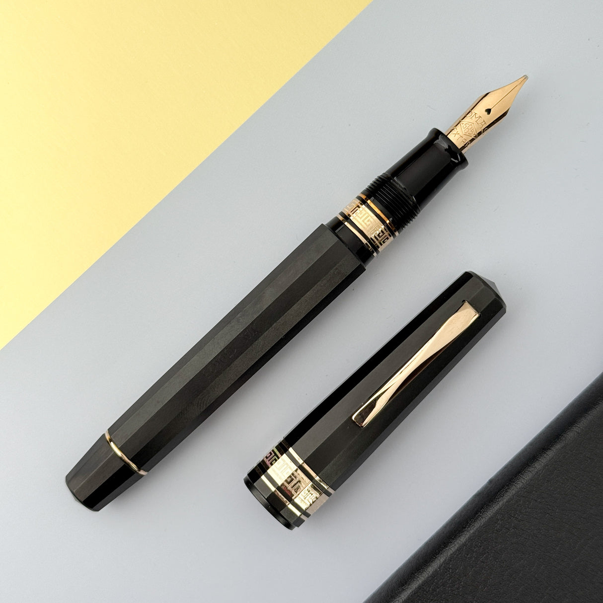 Omas The Paragon: 150625 Fountain Pen