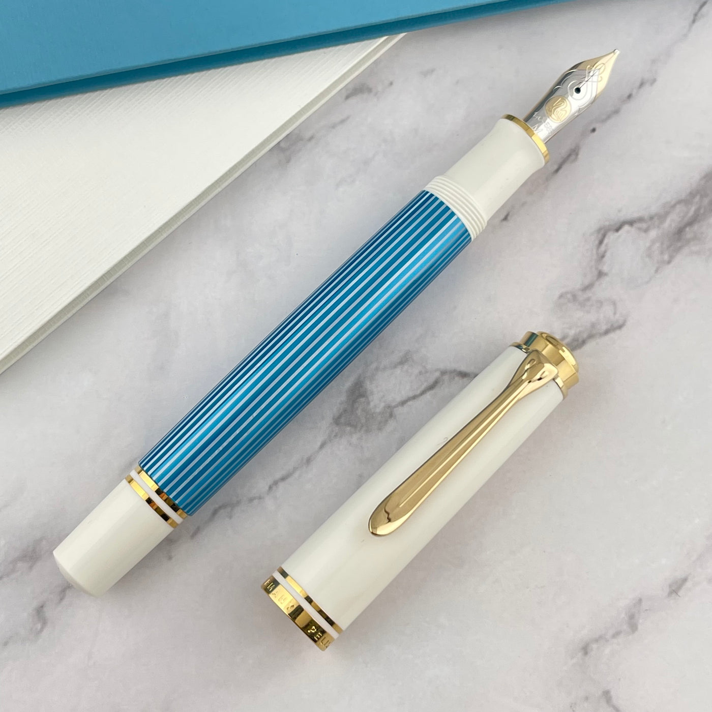 Pelikan Souveran M600 Fountain pen - Turquoise / White (Special Edition) (Pre-order)