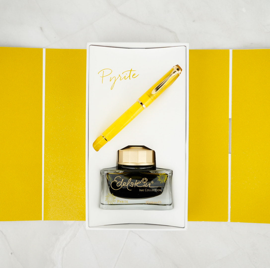 Pelikan Classic M200 Fountain Pen - Pyrite Gift Set (Special Edition)