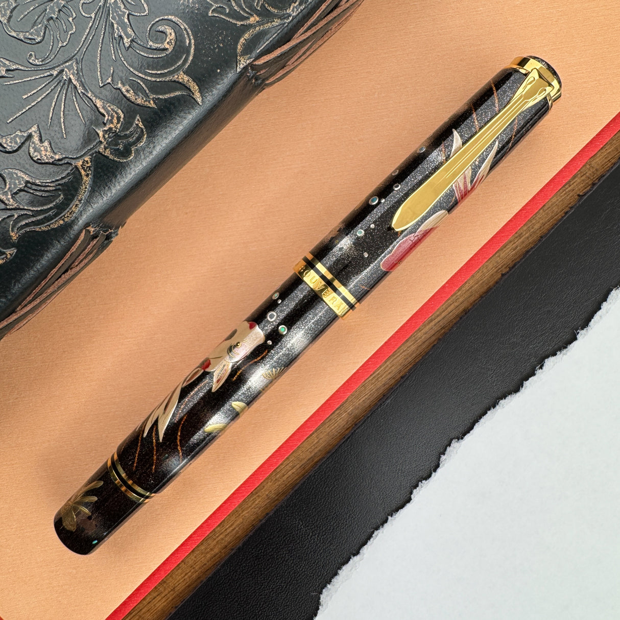 Pelikan Souveran M1000 Fountain Pen - Maki-e Goldfish (Limited Edition)