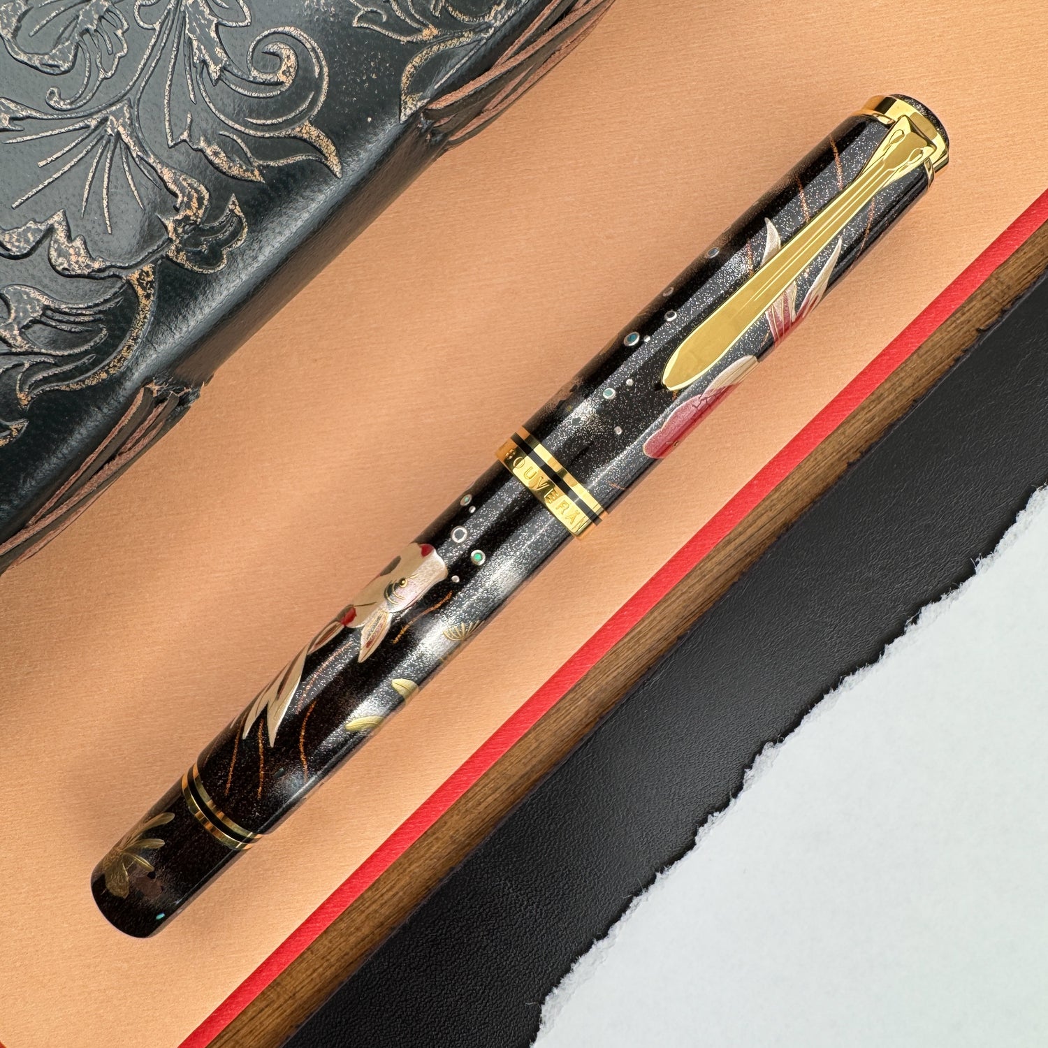 Pelikan Souveran M1000 Fountain Pen - Maki-e Goldfish (Limited Edition)