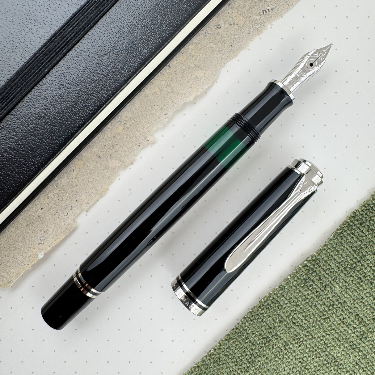 Pelikan Souveran M405 Fountain Pen - Black