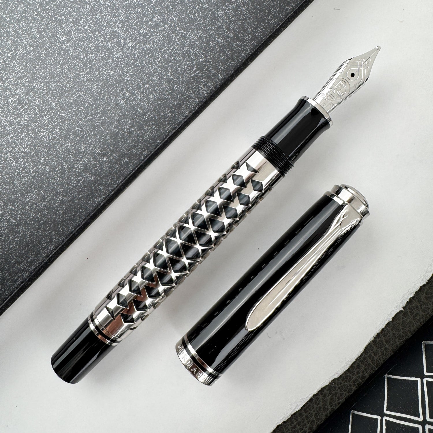Pelikan Souveran M805 Metal Sleeve Fountain Pen