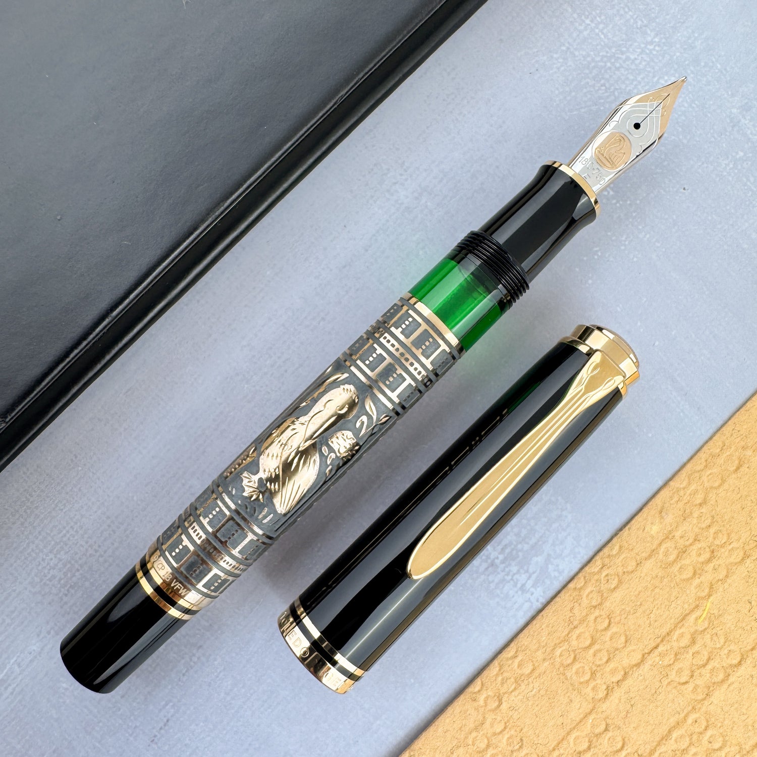 Pelikan Toledo M900 Fountain Pen - Black w/Gold (Special Edition)