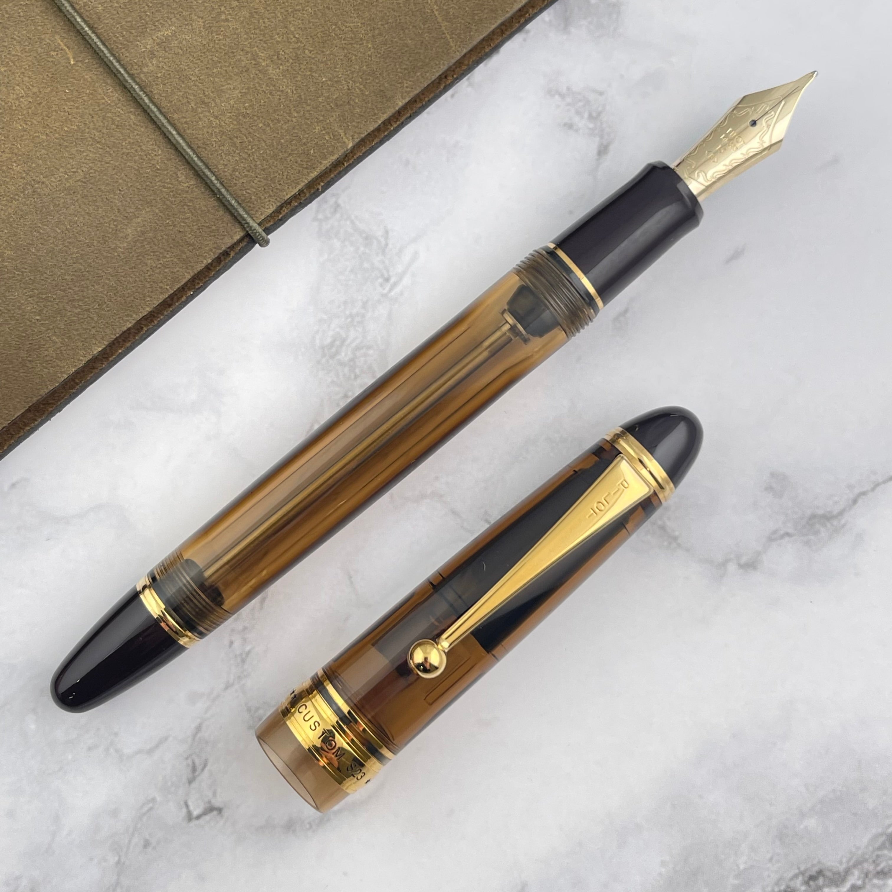 Pilot Custom 823 Fountain Pen - Amber – Atlas Stationers