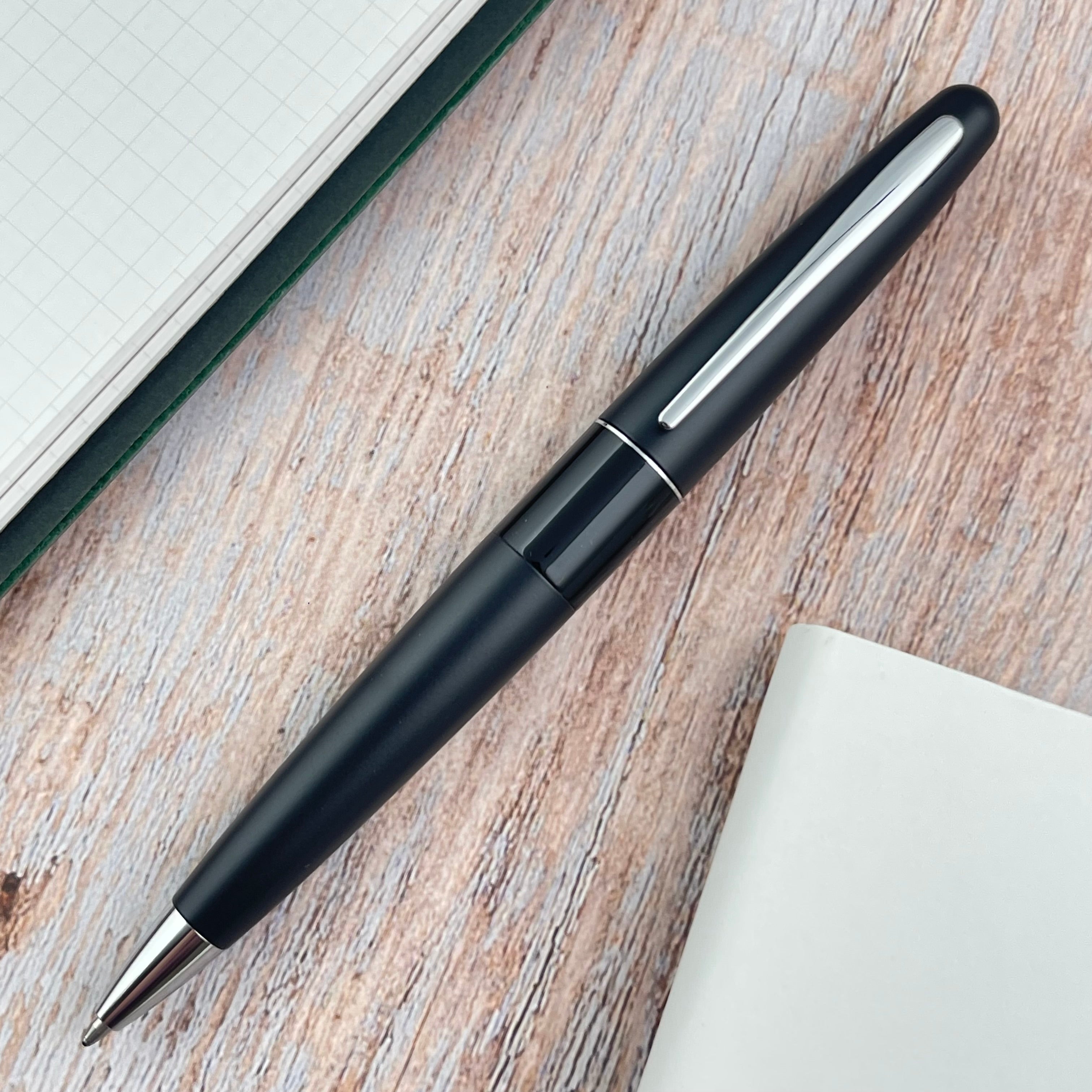 Pilot Metropolitan Ballpoint Pen - Black – Atlas Stationers