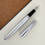 Pilot Metropolitan Fountain Pen - Silver Dot