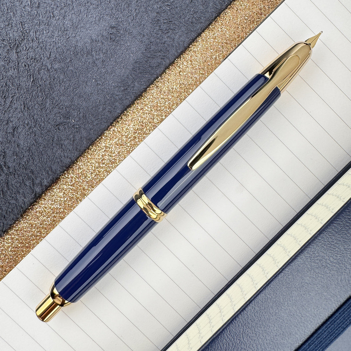 Pilot Vanishing Point Fountain Pen - Blue w/ Gold