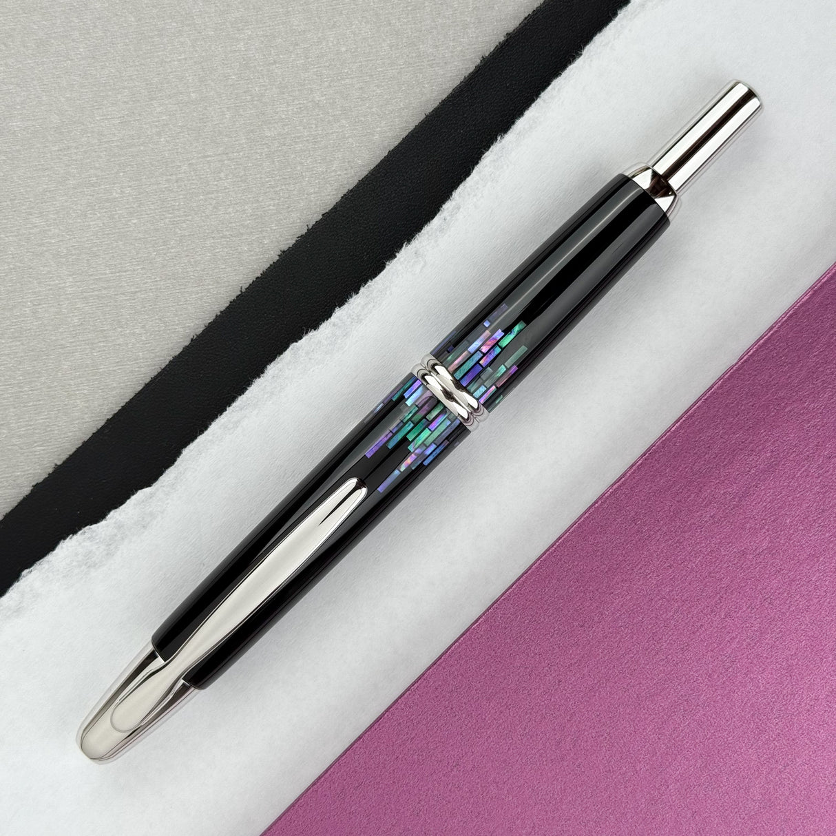 Pilot Vanishing Point Fountain Pen - Raden Stripe