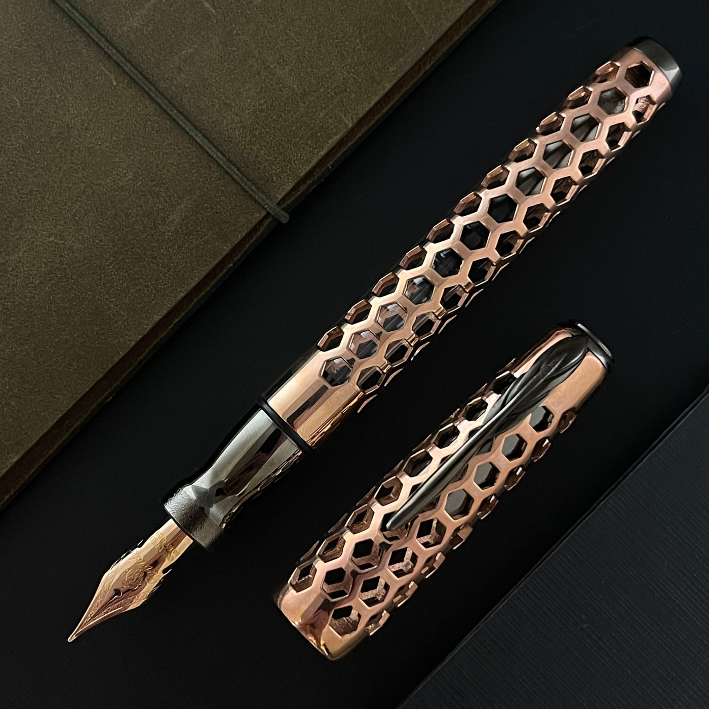 Pineider Honeycomb Fountain Pen - Rosegold (Limited Edition)