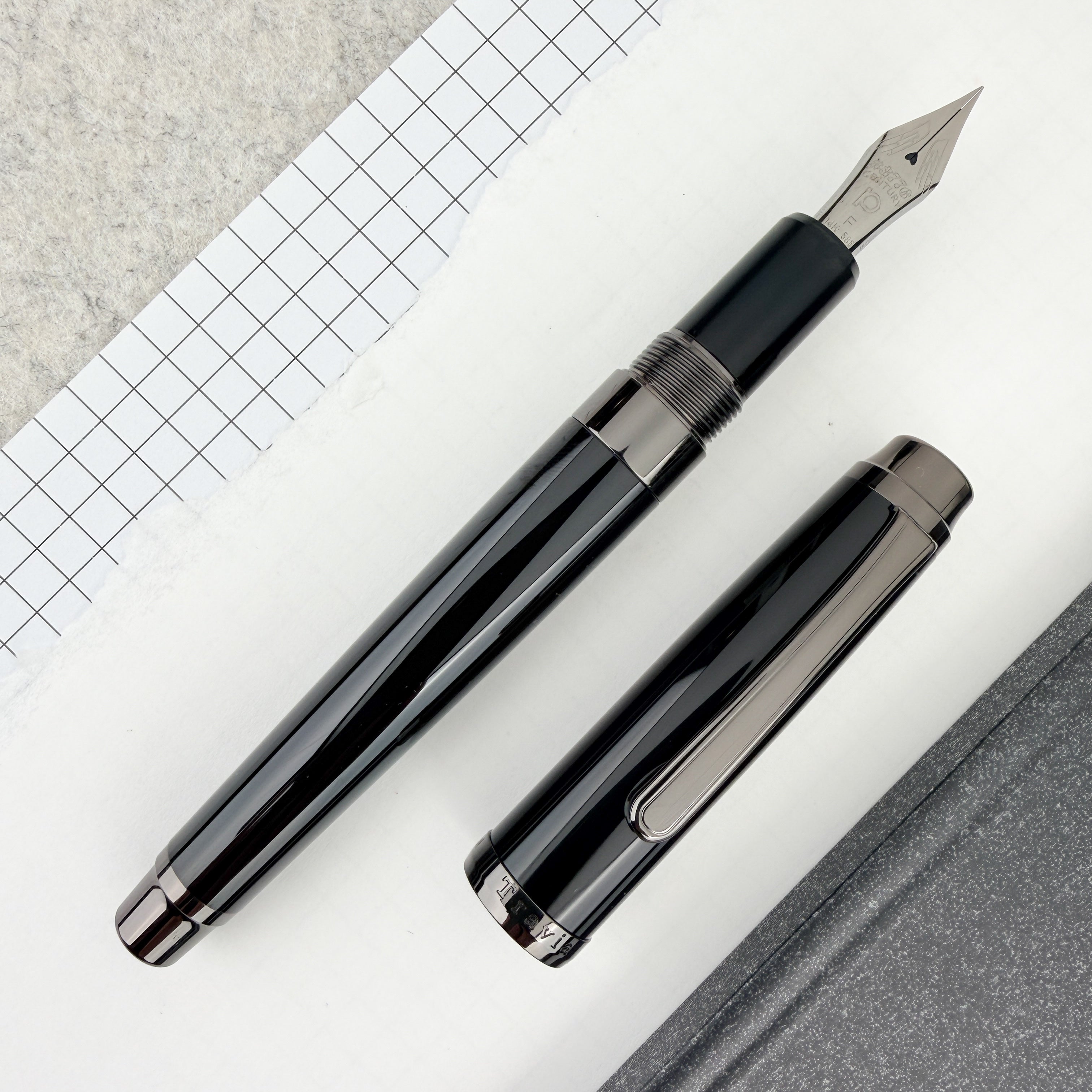 Platinum #3776 Century Travia Fountain Pen - Onyx Black (Limited