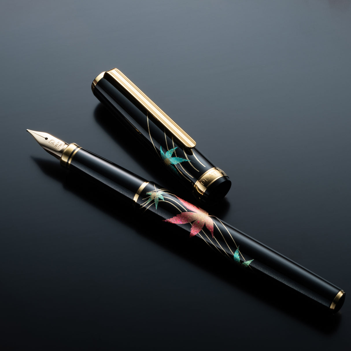 Platinum Classic Maki-e Fountain Pen - Autumn Leaves