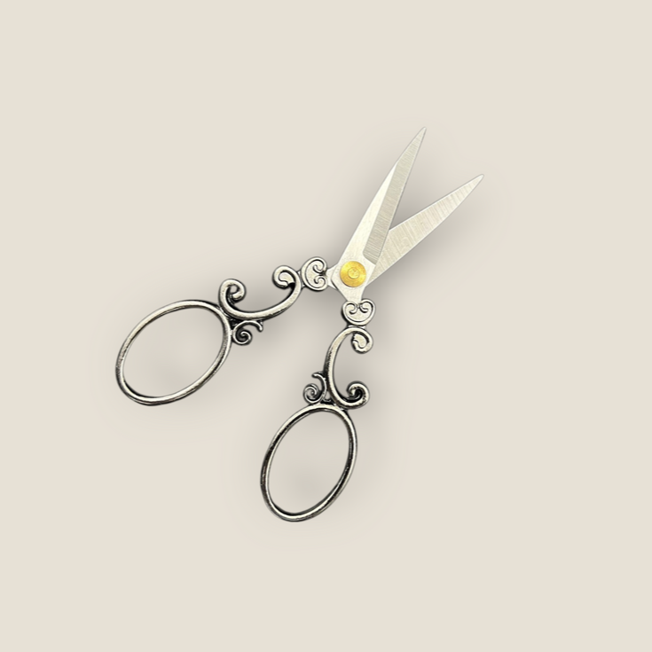 CoraCreaCrafts Arabesque Scissors